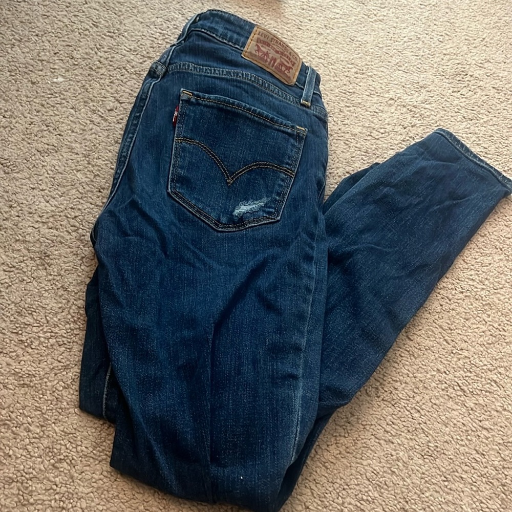 Levi’s 721 high rise skinny jeans